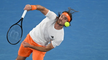 Australian Open: Ο Τσιτσιπάς νίκησε 3-1 τον Μοτσιζούκι και πέρασε στον 2ο γύρο