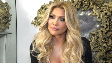 Αγγελική Ηλιάδη: Έτυχε ένας εμμονικός θαυμαστής να βρει το τηλέφωνό μου και να στέλνει μηνύματα ερωτικού τύπου