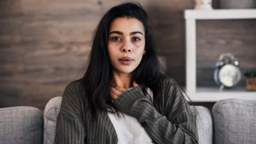 Πώς η κατάχρηση αντιβιοτικών μας φέρνει ένα βήμα πιο κοντά στις αγχώδεις διαταραχές
