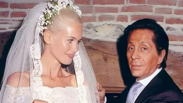 Η Κλόντια Σίφερ αποχαιρετά τον Βαλεντίνο: Το να δημιουργήσει ο ίδιος το νυφικό μου ήταν μία από τις μεγαλύτερες τιμές της ζωής μου