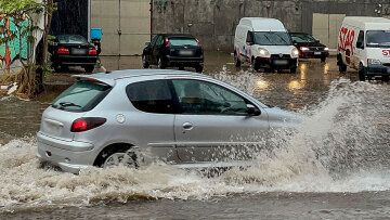 Ποιος και πότε «βαφτίζει» μια κακοκαιρία στην Ευρώπη, εξηγεί ο Θοδωρής Κολυδάς