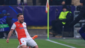 Champions League: Απίθανο γκολ της Σλάβιας Πράγας κόντρα στη Μπαρτσελόνα με... κλείδωμα της μπάλας, δείτε βίντεο