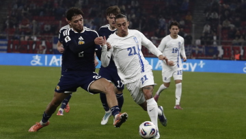  Κώστας Τσιμίκας: Στα ραντάρ της Νότιγχαμ Φόρεστ, σύμφωνα με το Athletic 