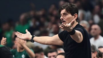 Γιαννακόπουλος: «Πότε θα επιβληθούν πρόστιμα στους συλλόγους όταν βρίζει ο κόσμος τους και δεν κάνουν τίποτα»
