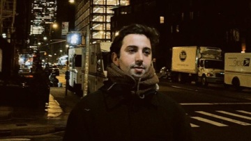 Μάριο Μπανούσι για βράβευση με Αργυρό Λέοντα: «Θα μου υπενθυμίζει ότι οι γονείς μου περπάτησαν και μετανάστευσαν, φτωχοί»