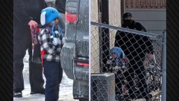 Πράκτορες της ICE συνέλαβαν 5χρονο αγόρι στη Μινεσότα την ώρα που γυρνούσε από το σχολείο