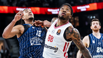 Εφές - Ολυμπιακός 68-74: Έσπασε την κατάρα στην Πόλη 