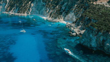 Τα δυνατά σημεία και οι προκλήσεις του ελληνικού τουρισμού