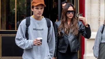 Κρουζ Μπέκαμ: Το μυστηριώδες μήνυμα για τη μητέρα του, μέσα στην οικογενειακή κόντρα με τον Μπρούκλιν Μπέκαμ
