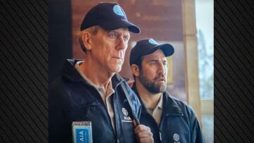 Ο Κίμων Κουρής συμμετέχει στη νέα σεζόν του «Tehran», οι φωτογραφίες που δημοσίευσε με τον Χιού Λόρι
