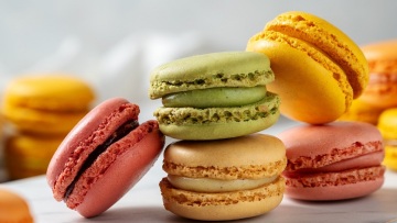 Γιατί τα macaron θεωρούνται τόσο δύσκολα – Kαι πώς μπορούμε να τα πετύχουμε στο σπίτι
