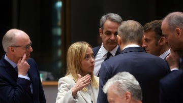 «Κακή ιδέα η σύγκρουση με Τραμπ»: Οι προειδοποιήσεις Μελόνι στους Ευρωπαίους πίσω από κλειστές πόρτες στις Βρυξέλλες