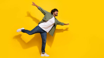 Ισορροπία: Πόσο αντέχετε στο ένα πόδι; Τι σημαίνει αυτό για υγεία και μακροζωία
