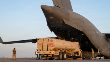 Με τις προθέσεις Τραμπ για το Ιράν να παραμένουν άγνωστες, οι ΗΠΑ ανακοίνωσαν πολυήμερη αεροπορική άσκηση στη Μέση Ανατολή