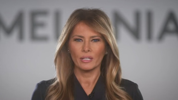 Η Μελάνια Τραμπ καλεί σε ενότητα μετά τις ταραχές στη Μινεάπολη