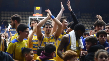 Περιστέρι - Σαραγόσα 86-70: «Πέταξε» στα προημιτελικά του Europe Cup 
