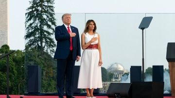 Μελάνια Τραμπ:  Σε κινηματογράφο του Λονδίνου, το νέο ντοκιμαντέρ της έχει πουλήσει ένα εισιτήριο