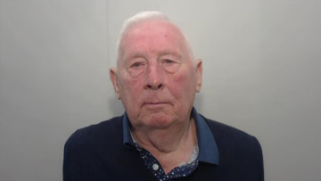 Κέρδισε 2,7 εκατ. ευρώ στη λοταρία και έφτιαξε εργαστήρια παραγωγής χαπιών, στη φυλακή 76χρονος Βρετανός 