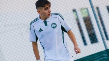 Παναθηναϊκός: Ο Χριστόφορος Καραγκούνης υπέγραψε το πρώτο του επαγγελματικό συμβόλαιο