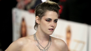 H Κρίστεν Στιούαρτ εξετάζει το ενδεχόμενο να εγκαταλείψει την Αμερική εξαιτίας του Ντόναλντ Τραμπ