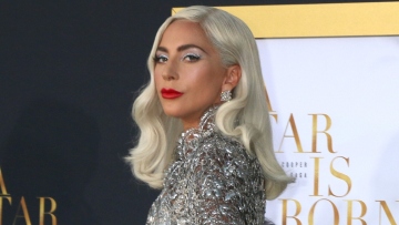 Η Lady Gaga θα εμφανιστεί στη σκηνή των Grammy