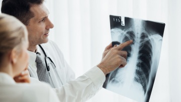 Κυστική Ίνωση: Μια σοβαρή αλλά διαχειρίσιμη σπάνια νόσος