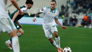 Τσιμίκας: «Μετά την αποβολή παίξαμε έξυπνα, χαρούμενοι για την 8άδα»
