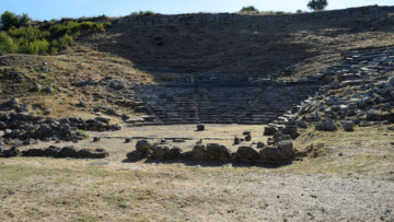 Υπουργείο Πολιτισμού: Εργασίες αναστήλωσης στο αρχαίο Θέατρο Γιτάνων της Θεσπρωτίας