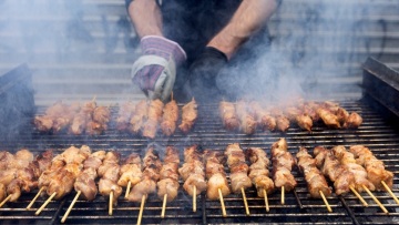 Τσικνοπέμπτη στο BBQ: 14 ιδέες για ψητά που δεν θέλουν πολλά - πολλά