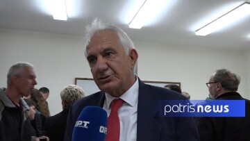 O πρόεδρος της κοινότητας στην Ηλεία εξηγεί την πρωτοβουλία για τα 1.000 ευρώ σε κάθε γυναίκα που θα μείνει στην περιοχή: «Να μην κλείσει το σχολείο», λέει