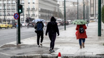 Καιρός: Με βροχές στα ανατολικά φεύγει η Kristin, έρχεται νέα «ζόρικη» κακοκαιρία το Σαββατοκύριακο
