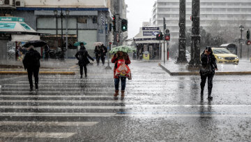 Βροχές μεγάλης έντασης και διάρκειας από το βράδυ, οι περιοχές που χρειάζονται προσοχή, δείτε χάρτες
