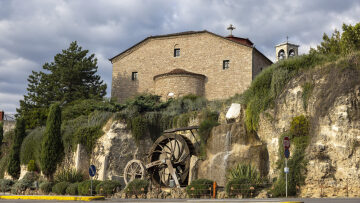 Νάουσα: Ένας πλήρης οδηγός για την πόλη «του οίνου και της αμπέλου»
