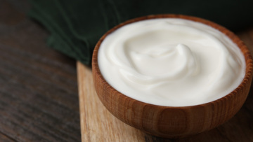 Από το ψυγείο στο TikTok: Πώς το ελληνικό γιαούρτι έγινε παγκόσμιο φαινόμενο