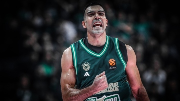 Σλούκας: «Ο Παναθηναϊκός για εμένα σημαίνει οικογένεια, αφοσίωση, στόχους και αγάπη»
