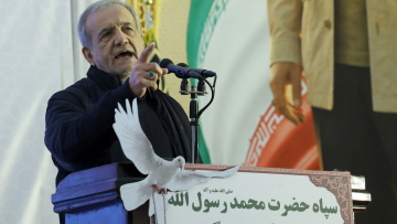 Axios: Το Ιράν θέτει νέους όρους λίγο πριν τις συνομιλίες με τις ΗΠΑ, ζητά αλλαγή τόπου και διμερή μορφή