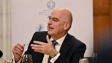 Συνάντηση Δένδια - Χέγκσεθ στο υπουργείο Πολέμου των ΗΠΑ για εξοπλιστικά και αμερικανική στρατιωτική παρουσία στην Ελλάδα