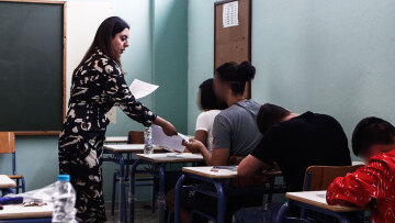 Συνεχίζουν αύριο οι Πανελλαδικές στα ΕΠΑΛ με το μάθημα των μαθηματικών 
