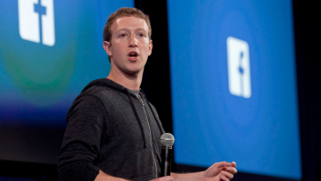 22 χρόνια Facebook: Η ιστορία του Μαρκ Ζούκερμπεργκ, του «σπασίκλα» που άλλαξε τον κόσμο
