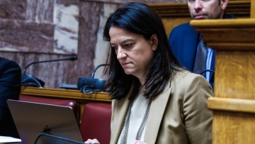 Κεραμέως στη Βουλή: «Η Εθνική Κοινωνική Συμφωνία ανοίγει τον δρόμο για αυξήσεις μισθών και παροχών»
