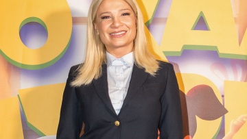 Η Φαίη Σκορδά με casual σύνολο σε πρεμιέρα ταινίας