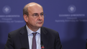 Χατζηδάκης: Δεν θέλουμε να γυρίσουμε στην εποχή της έντασης με την Τουρκία, δεν κάνουμε εξωτερική πολιτική με ψευτοπαλληκαρισμούς