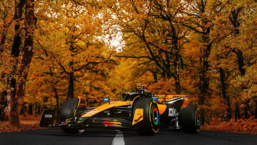 Στο μαγικό δάσος της Φολόης: Το showcar της McLaren Mastercard Formula 1 Team όπως δεν το έχετε ξαναδεί