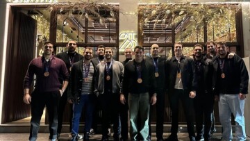 Στο εστιατόριο του Άλεκ Πίτερς δείπνησε η χάλκινη εθνική πόλο ανδρών