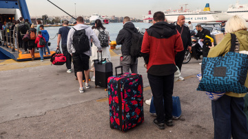 Ακτοπλοΐα: Χωρίς απόφαση για άμεση λήψη μέτρων η πρώτη σύσκεψη για το αυξημένο κόστος στα εισιτήρια 