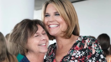 Το FBI ανακοίνωσε αμοιβή $50.000 για τον εντοπισμό μητέρας διάσημης δημοσιογράφου στις ΗΠΑ