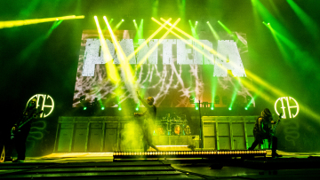 Οι Pantera έρχονται Αθήνα: Η άνοδος, η τραγωδία και η νέα εποχή μιας ιστορικής μπάντας