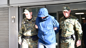 Προθεσμία για να απολογηθεί πήρε ο σμήναρχος κατάσκοπος: «Είναι ψύχραιμος, πιστεύει θα αποδοθεί δικαιοσύνη» λέει ο συνήγορος του