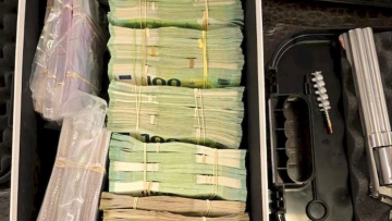 Τα νούμερα πίσω από το κύκλωμα με τα λαθραία τσιγάρα: Φόρτωναν χιλιάδες πακέτα, έβγαζαν ένα εκατ. ευρώ από κάθε φορτηγό