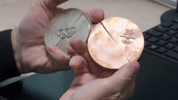 Τα φετινά μετάλλια των Χειμερινών Ολυμπιακών Αγώνων είναι τα πιο ακριβά στην ιστορία: Πόσο κοστίζουν